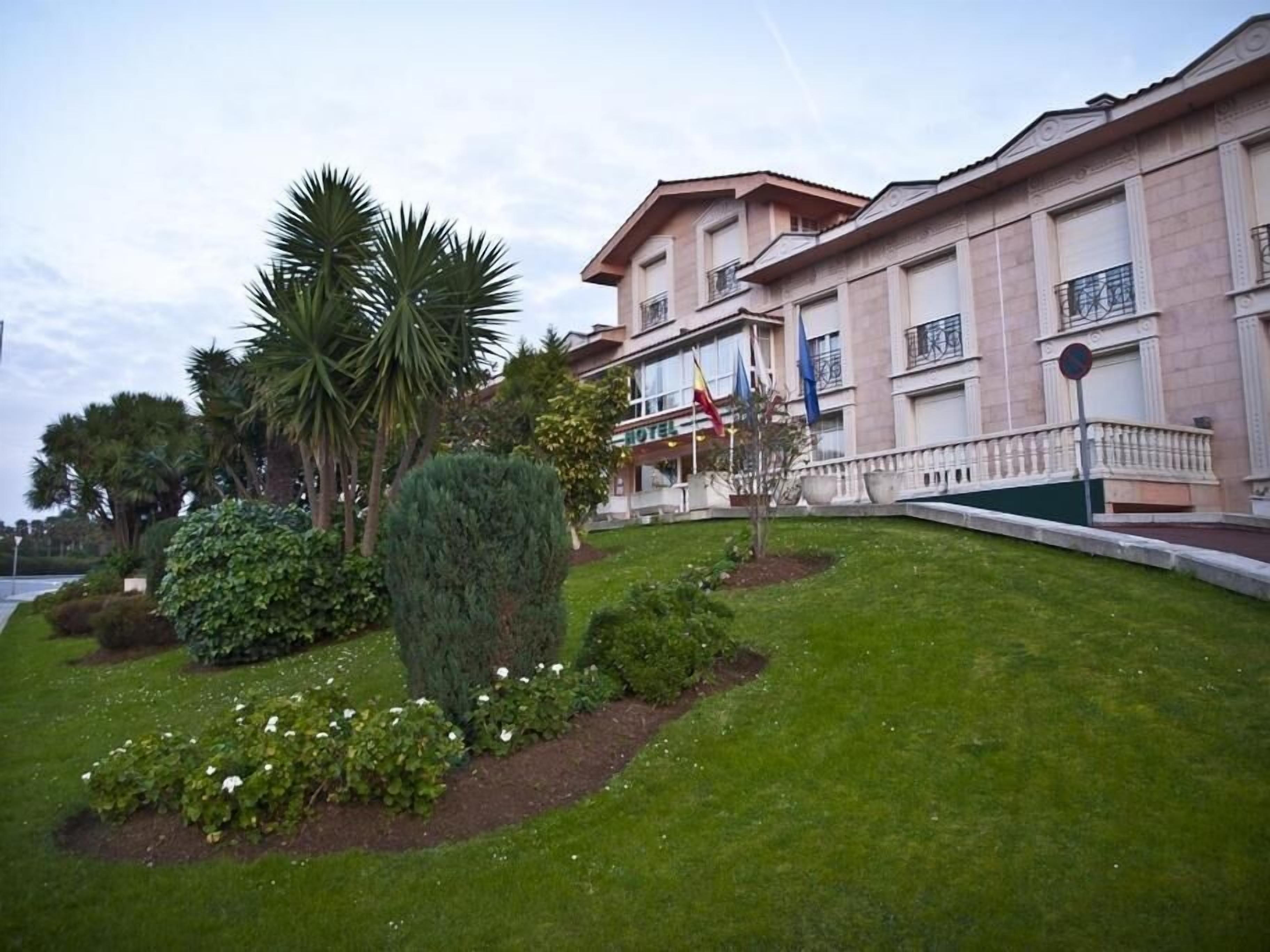 4 Hoteles Cerca del Paseo de Begoña en Gijón