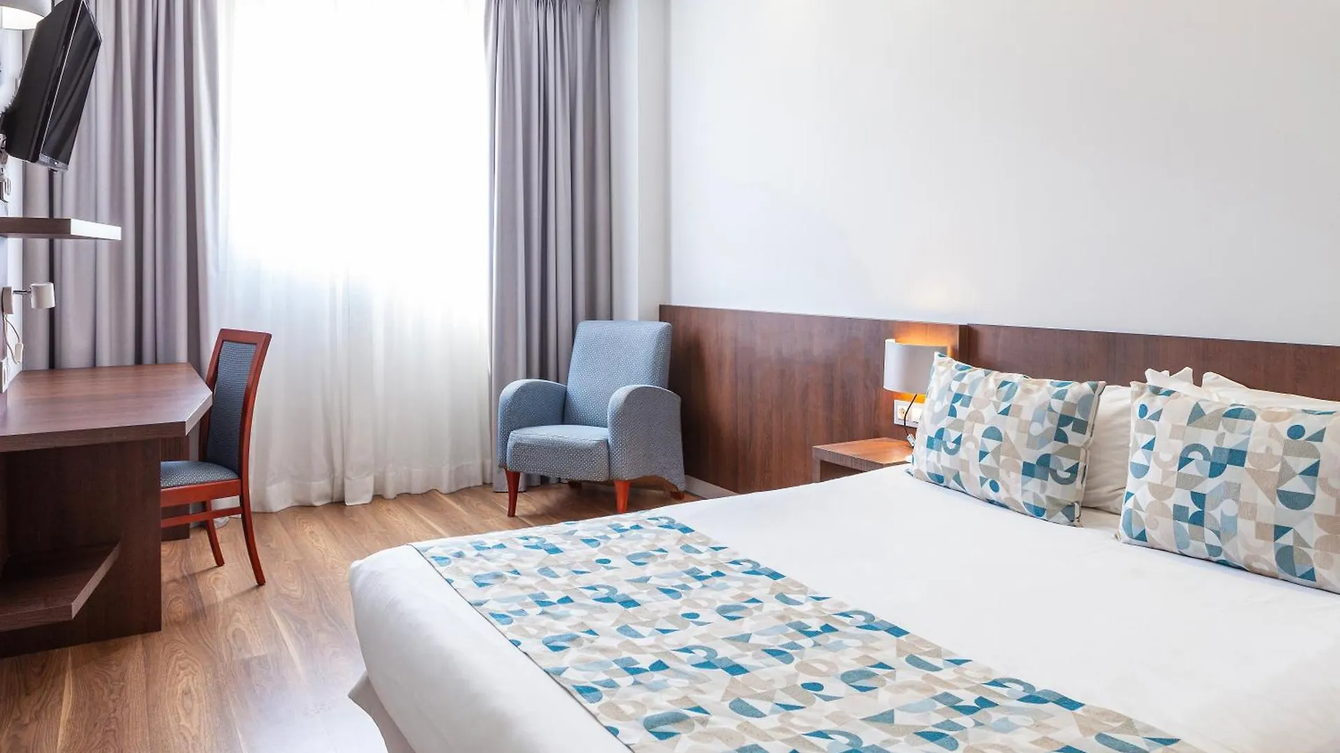 6 Hoteles con Acceso al Aeropuerto Cerca del Jardín Botánico