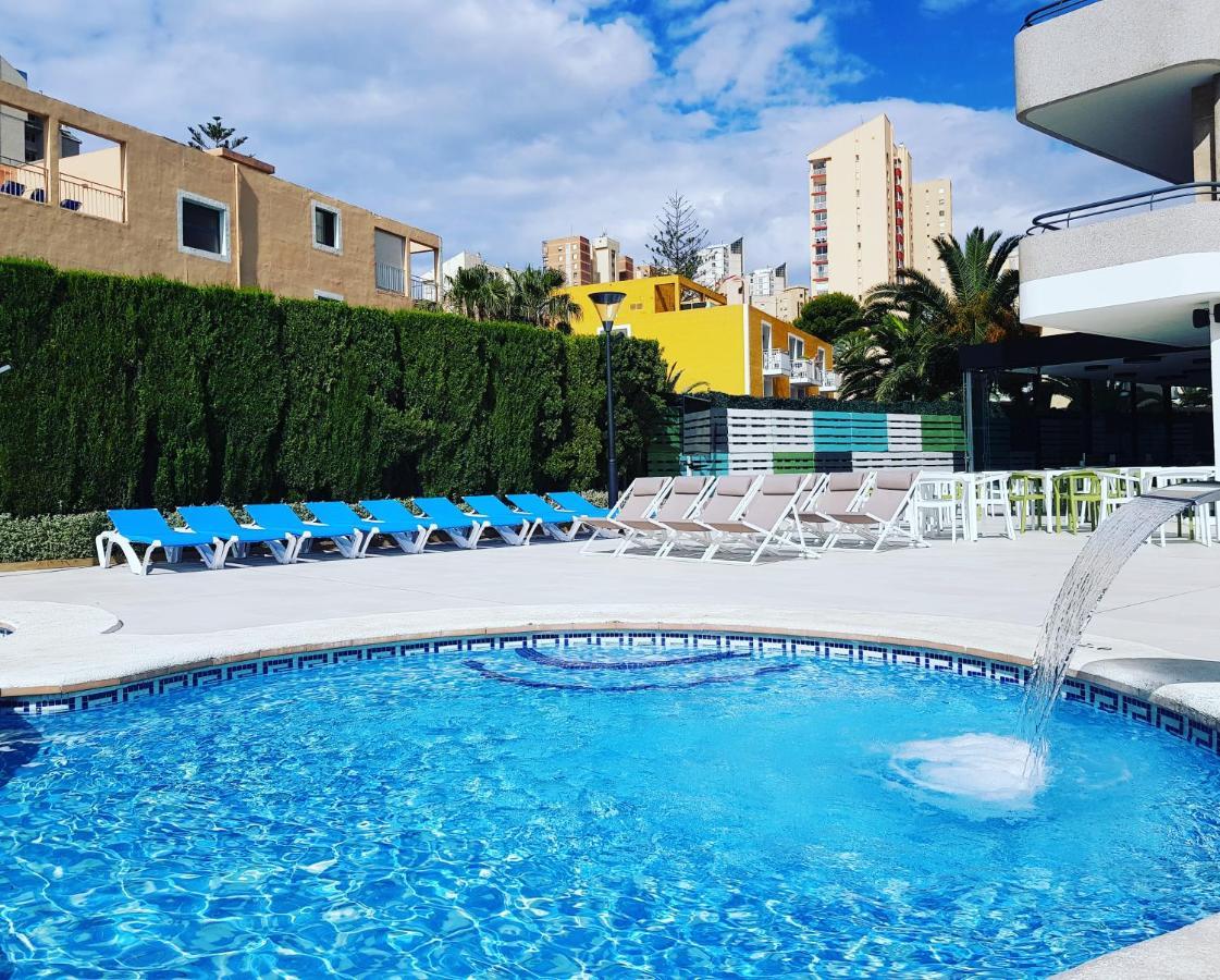 6 Hoteles Céntricos en Benidorm con Acceso a Playa Poniente